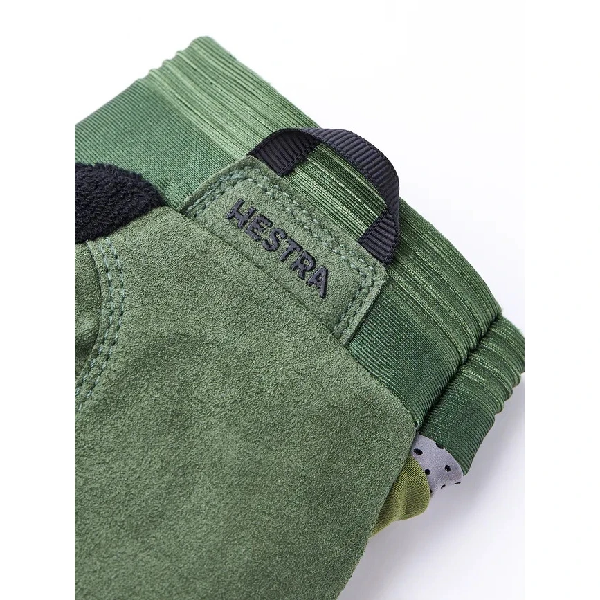 Hestra Apex Reflective Short - 5 Finger Bike Gloves - olive Hestra Apex Reflective Short - 5 Finger Bike Gloves - Olive -Hestra hestra apex reflective short 5 finger cycling gloves olive 5 1206393