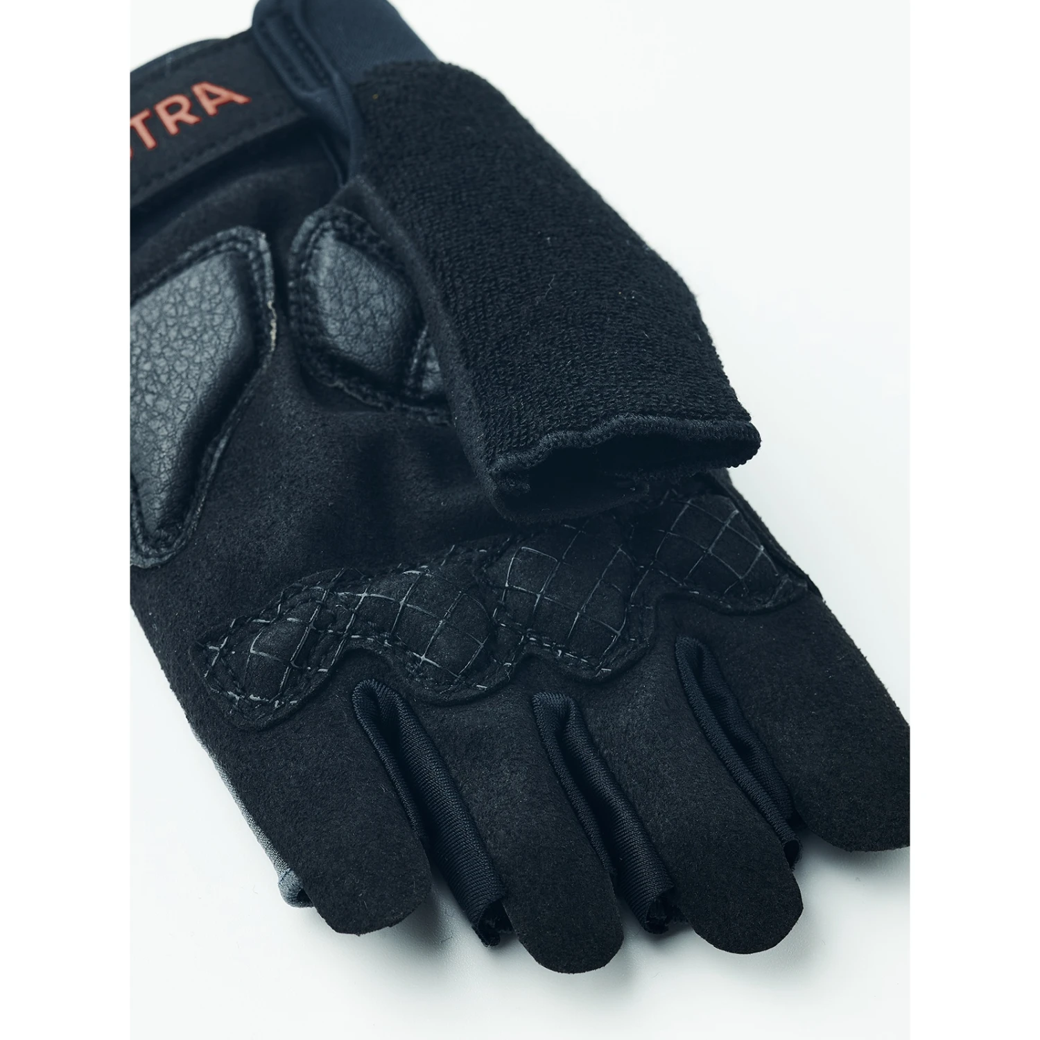 Hestra Bike Guard Short - 5 Finger Gloves - charocoal Hestra Bike Guard Short - 5 Finger Gloves - Charocoal -Hestra hestra bike guard short 5 finger gloves charocoal 6 1440611