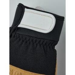 Hestra Climbers Short - 5 Finger Gloves - Offwhite / Black 6 Hestra Climbers Short - 5 Finger Gloves - Offwhite / Black -Hestra hestra climbers short 5 finger gloves offwhite black 5 1441734